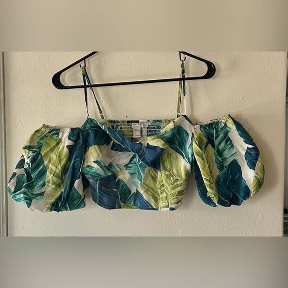 FOREVER 21 CROPPED OFF OF SHOULDERS BLOUSE - Picture 1 of 5